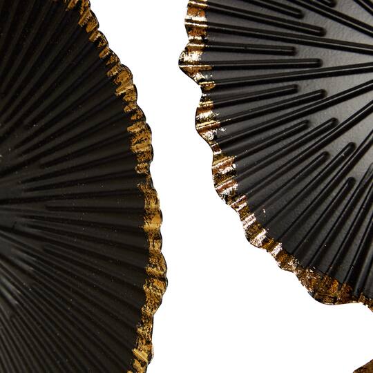 CosmoLiving by Cosmopolitan Black Metal Wall Décor